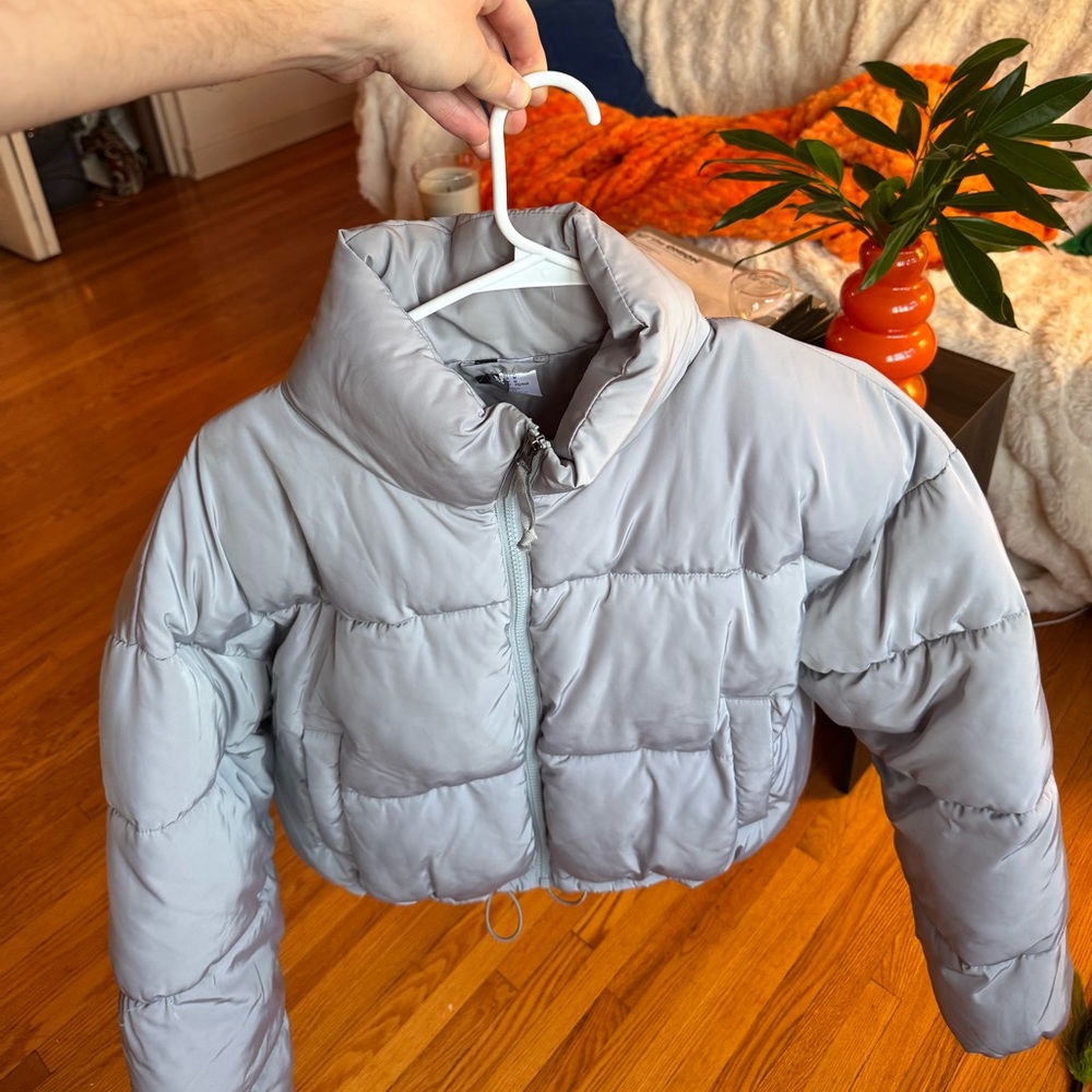 Cute Cropped Gray Puffer Jacket